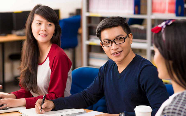 Hình ảnh các bạn sinh viên đang du học tiếng anh tại philippines